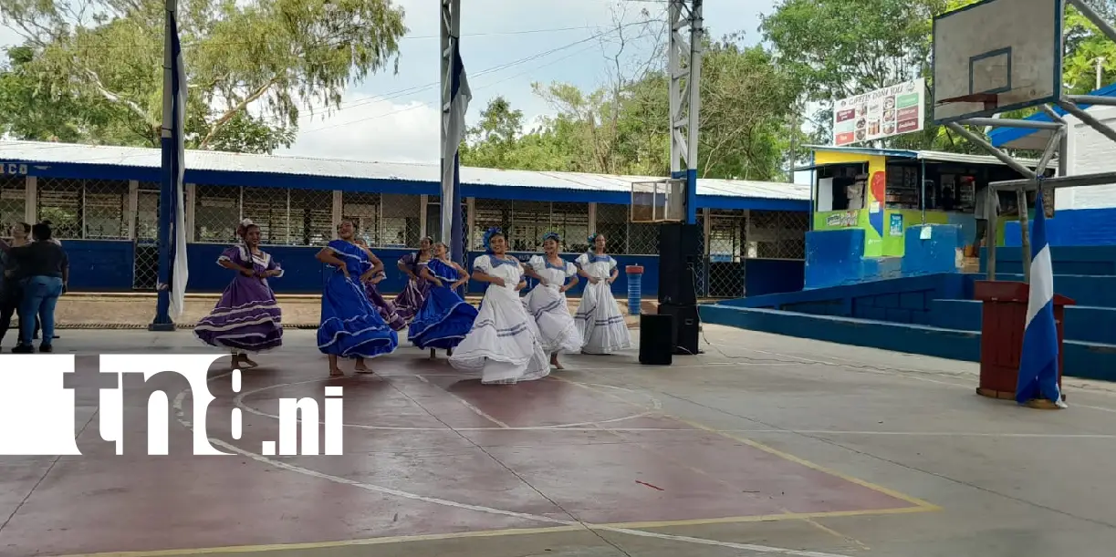 Foto: El Colegio Experimental México cambiará de nombre en homenaje a la prócer Josefa Ortiz /TN8