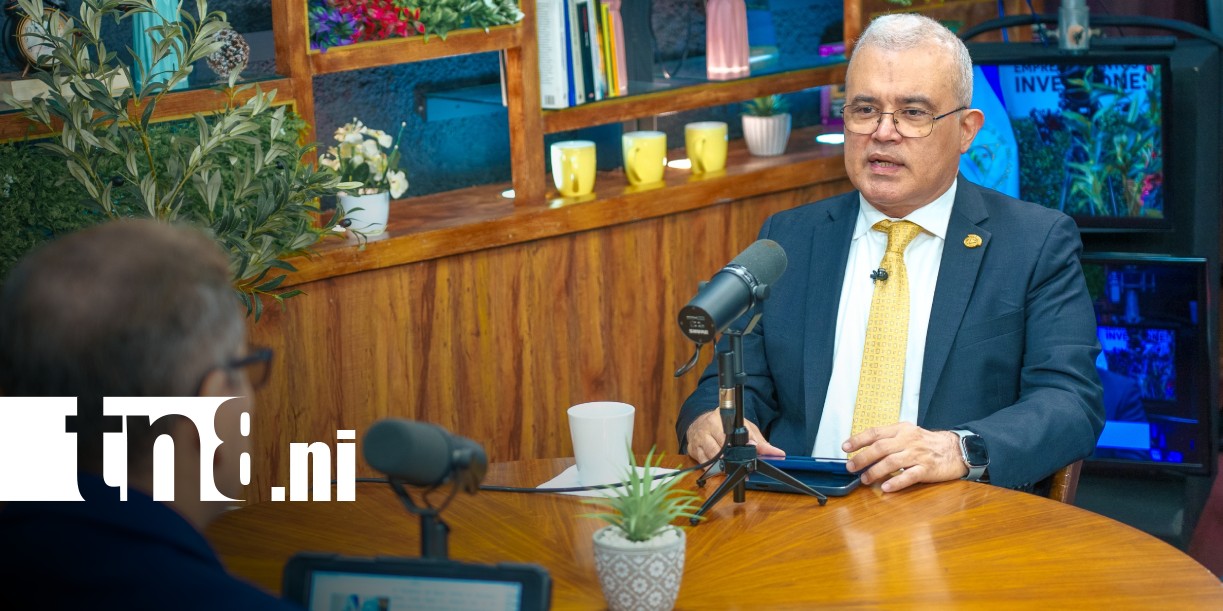 Foto: Ovidio Reyes, presidente del Banco Central de Nicaragua, en Estudio TN8