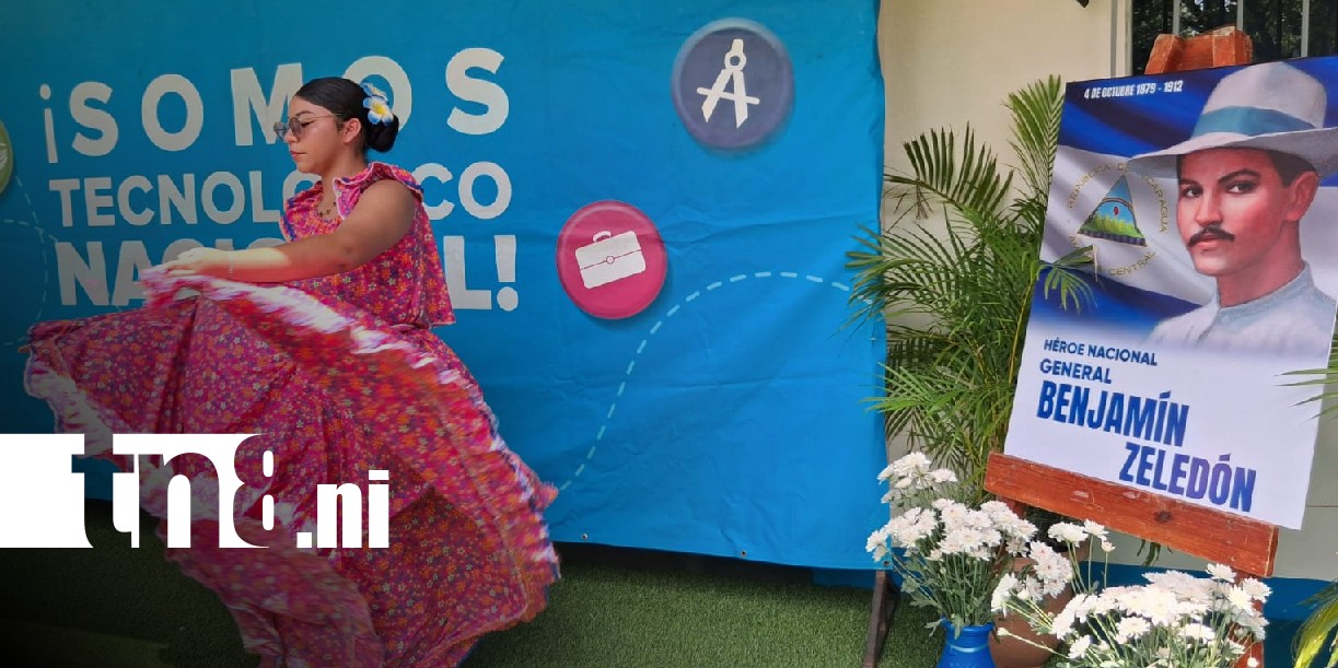 Foto: Docentes y estudiantes de INATEC en homenaje a Benjamín Zeledón / TN8