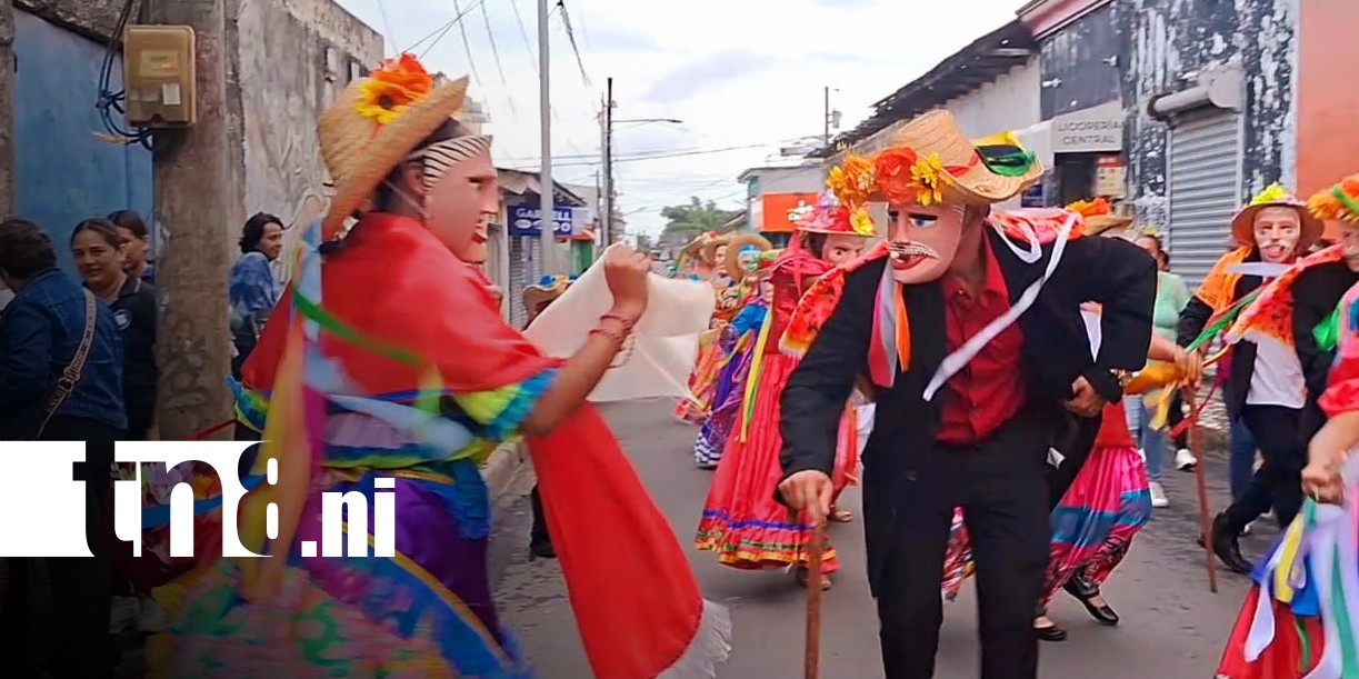 Foto: El Baile de El Viejo y La Vieja desde Granada / TN8