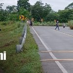 Camioneta termina volcada en la peligrosa vuelta de Mongallo, Siuna Foto: Accidente de tránsito en Siuna, Caribe Norte / TN8