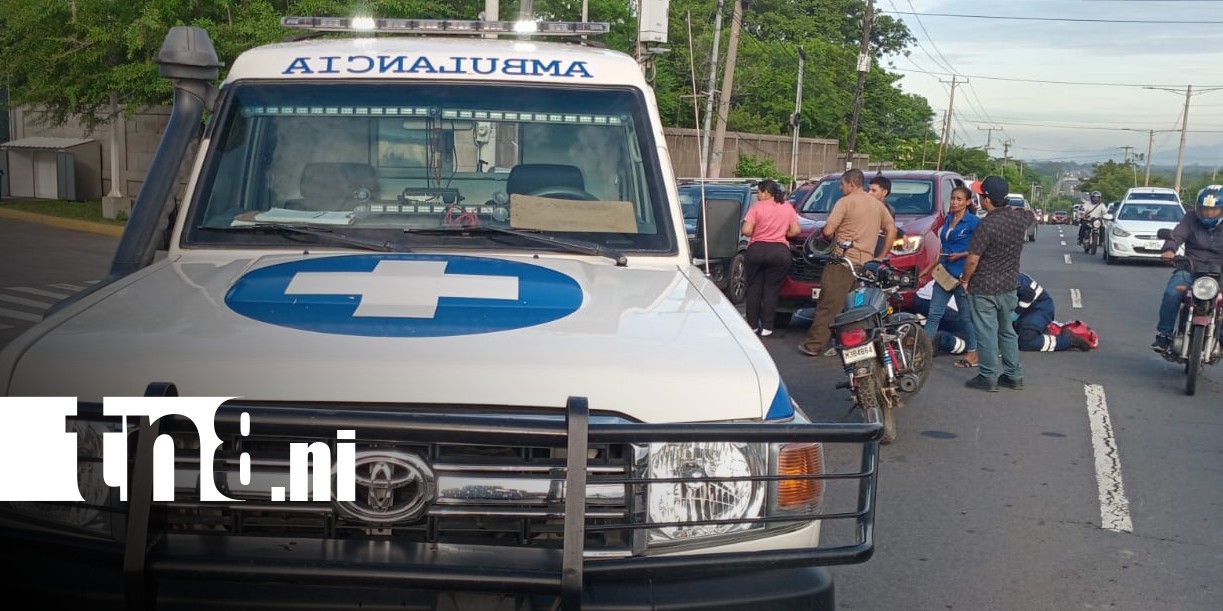 Foto: Fuerte choque en la entrada a Xiloá / TN8