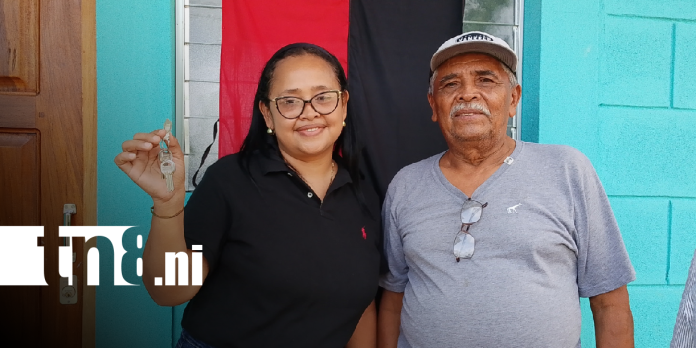 Foto: 70 familias de Nandaime reciben viviendas del proyecto Bismarck Martínez / TN8 Foto: 70 familias de Nandaime reciben viviendas del proyecto Bismarck Martínez / TN8