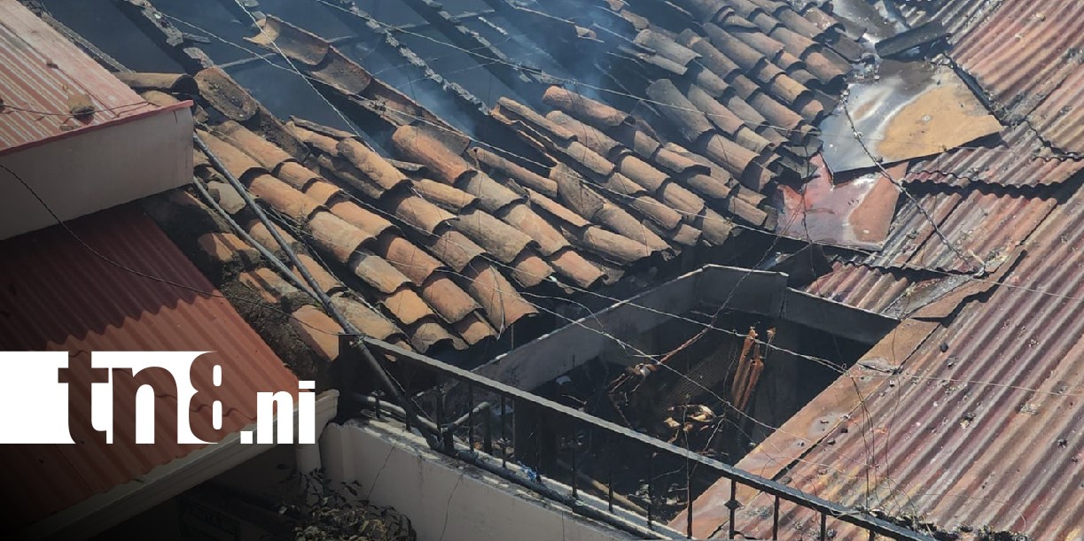 Foto: Incendio afecta al menos tres viviendas en León / TN8