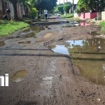 Hedor insoportable por derrame de aguas residuales y calles deterioradas en Valle Sandino Foto: Aguas sucias y calles deterioradas en Valle Sandino, Mateare / TN8