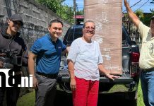 Doña Carmen gana una refrigeradora Mabe tras compartir su historia desde El Viejo Foto: Entrega de refrigeradora Mabe hasta El Viejo, Chinandega / TN