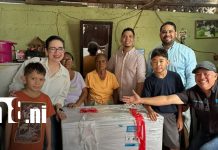 Foto: Feliz ganadora de la dinámica de Mabe y Crónica TN8